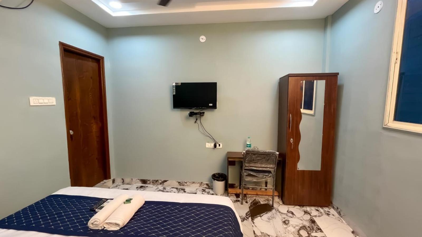 Hotel Abhinandan Ιντόρ Εξωτερικό φωτογραφία